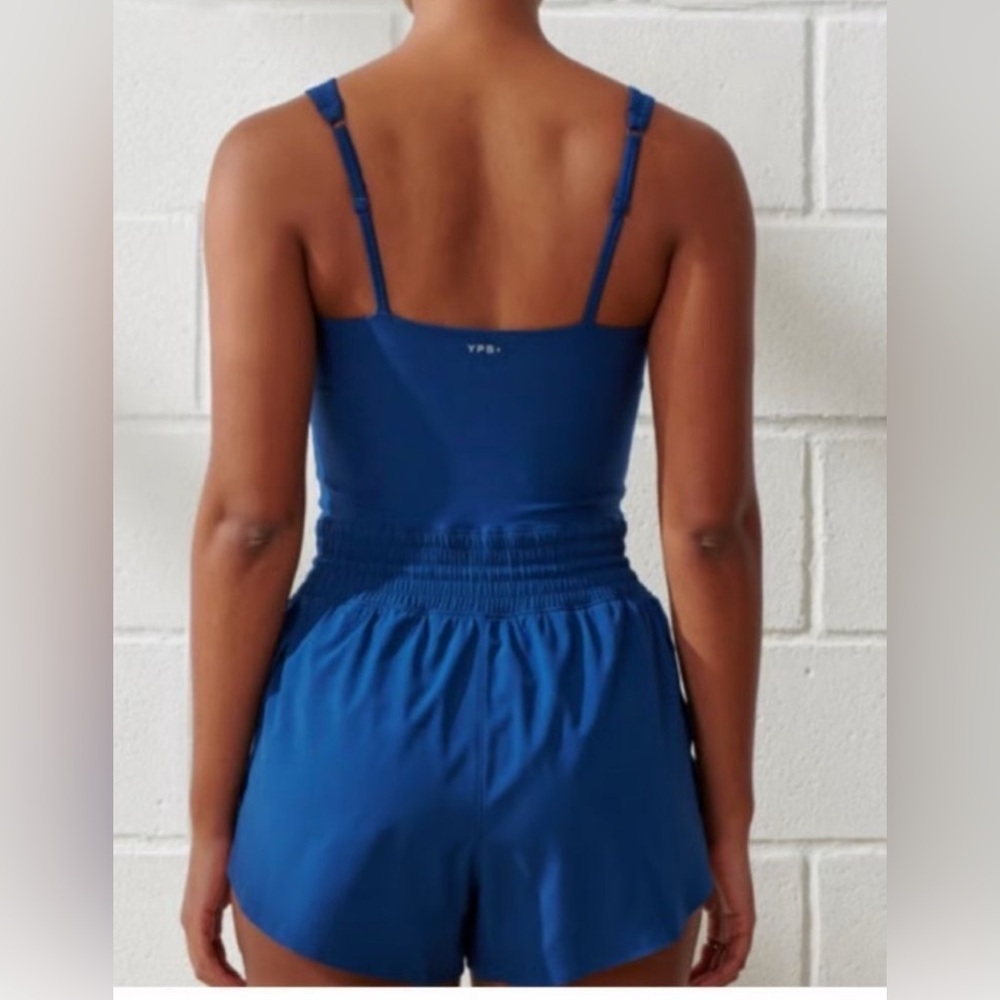 Abercrombie YPB sculptLUX Hybrid Flyaway Onesie - Picture 2 of 4